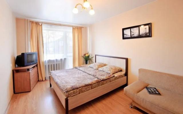Apartment on Alliluyeva 12a-40