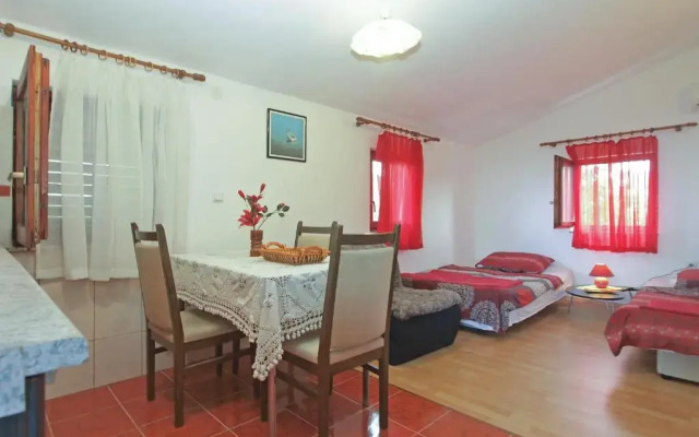 Apartment 1665