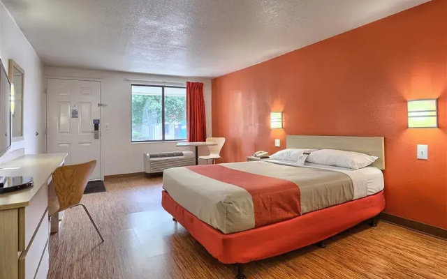 Motel 6 Harrisburg - Carlisle
