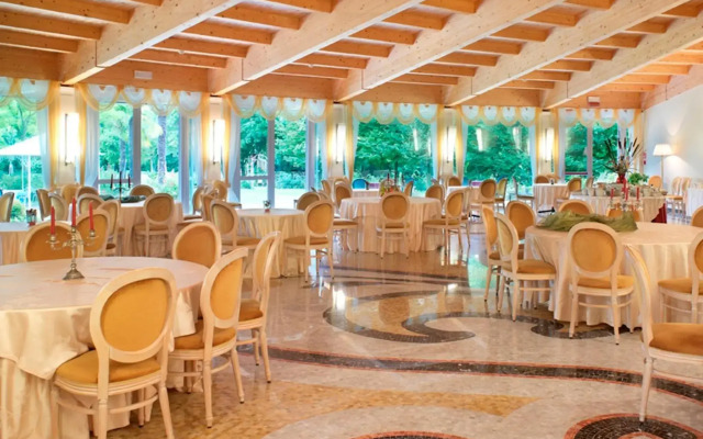 Park Hotel Junior