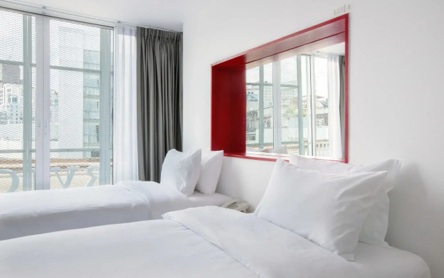 128 Room And Massage