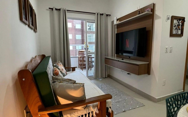 Apto Novo c/ Ar e Piscina  Toninhas Ubatuba