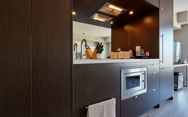 Atlas Suites Furnished Apartments- Yorkville