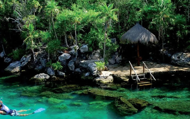 Mamitas 1102 2 Bedrooms and Terrace by RedAwning