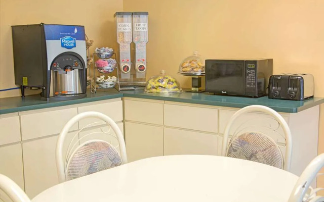 Travelodge Fort Lauderdale