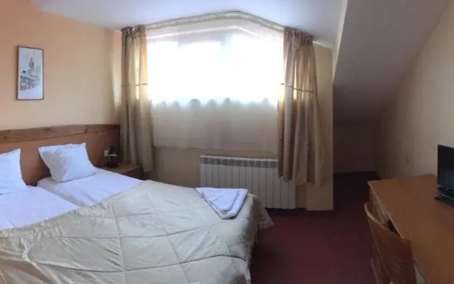 Pirina Club Family Hotel