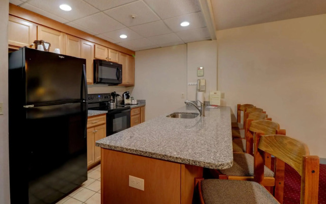 Fireside Inn & Suites Gilford