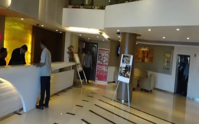 The Residence Hotel & Apartments