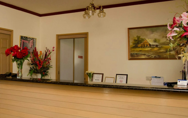 Pines Country Club Motor Inn – Lobby – Shepparton