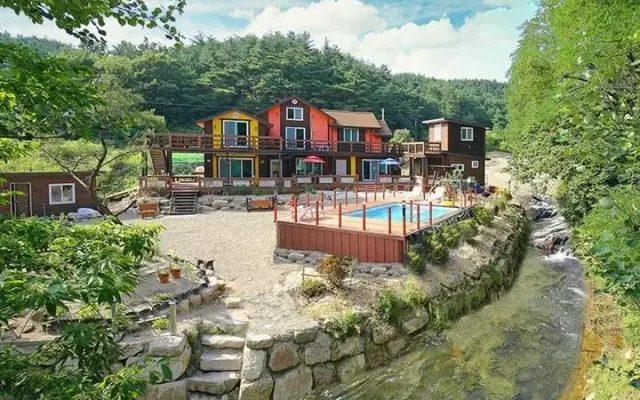 Poolvilla Gaewoolga Pension