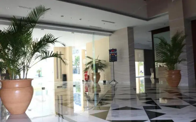 TravelHub Hotel Kualanamu