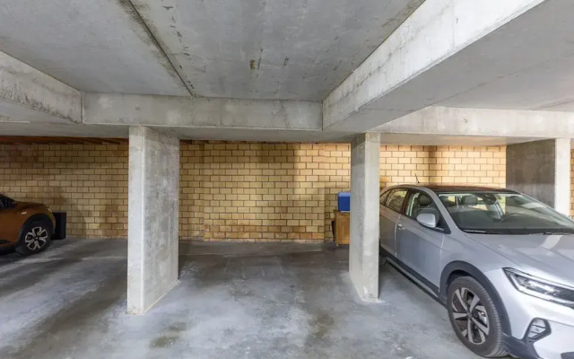 Sunny Apartment With Open Terrace