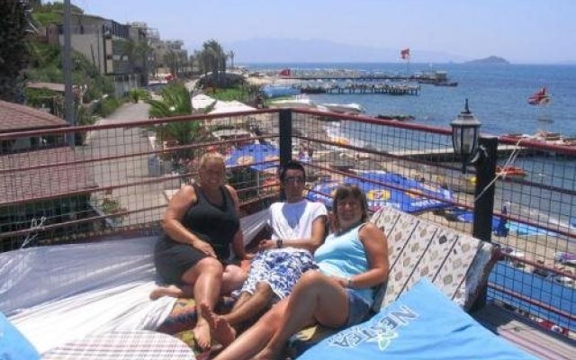 Cemre Hotel