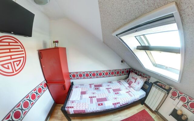 Hostel No9