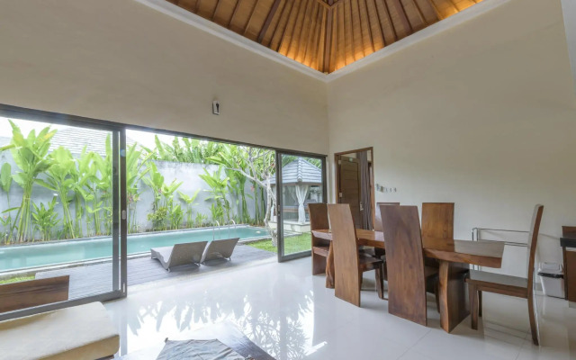 Swiss-Belvillas Umalas