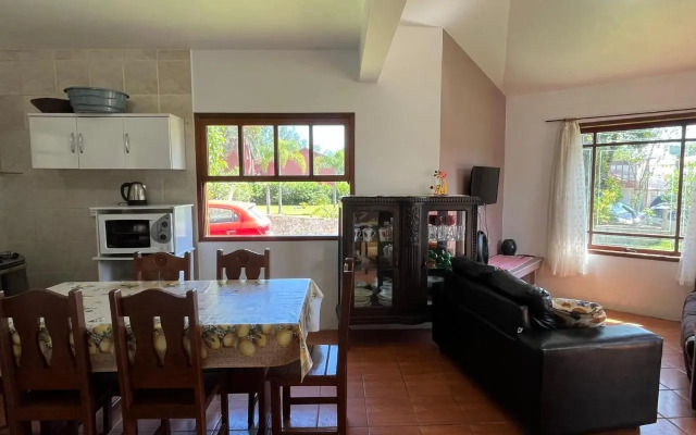 Linda casa 100 metros do mar -F12