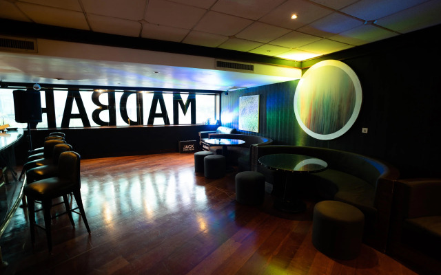 BTH Hotel Lima Golf