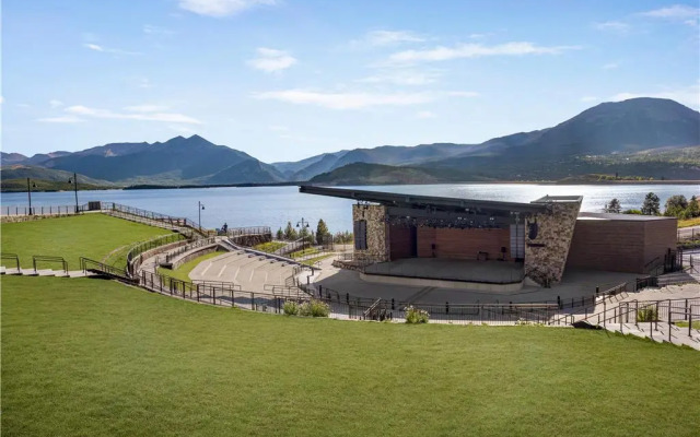 Hyatt Place Keystone / Dillon