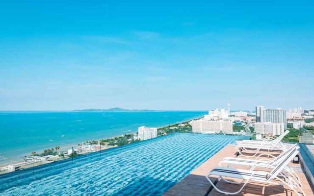 The Riviera Jomtien by Pattaya Holiday