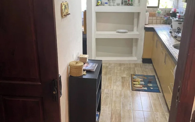 Hidden House Casa Escondida