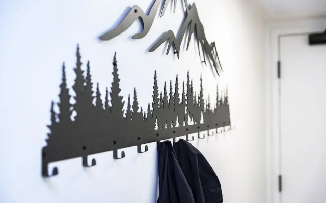Separate Reality By Revelstoke Vacations