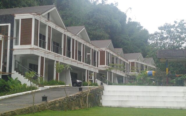 Zuri Resort Cipanas