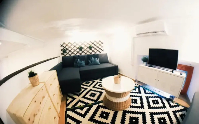 Lollipop Flats City Center Suite II