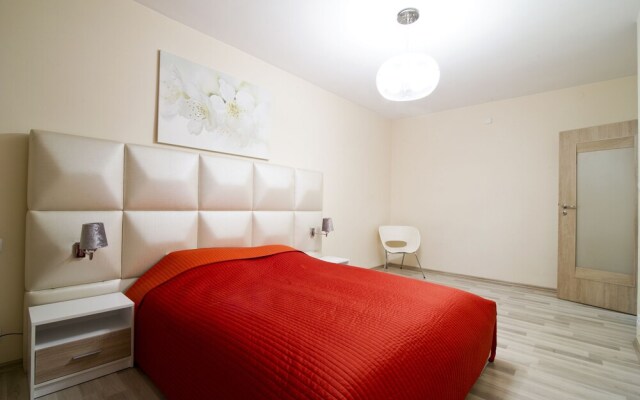 Goodnight Warsaw Apartments on Aleja Jana Pawla II 35