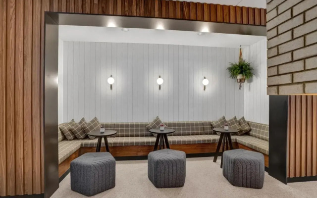 Hotel Indigo Minneapolis Downtown by IHG