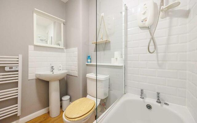 Linlithgow Apartment