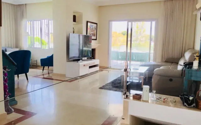 Amazing & Luxurious Golf, Sea, Mountain, Lake view villa Porto Banus
