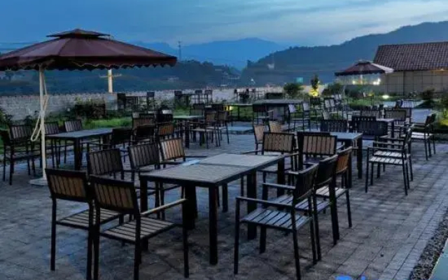 Chishui Hotel