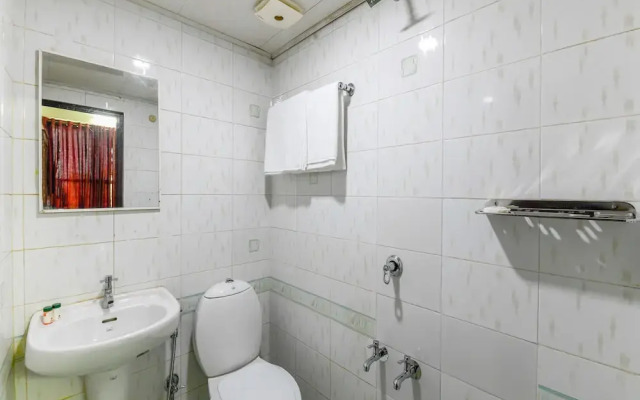 OYO 11309 Hotel Green Land Residency