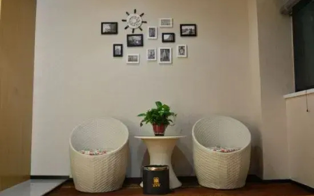 Zhengzhou Kelete Hotel (Yaozhuang Metro Station, Jinyu Industrial Zone)