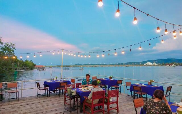 Khum Sai Ngam Hotel & Resort