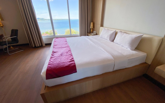 Sutanraja Amurang Hotel – Guest Rooms – Amurang