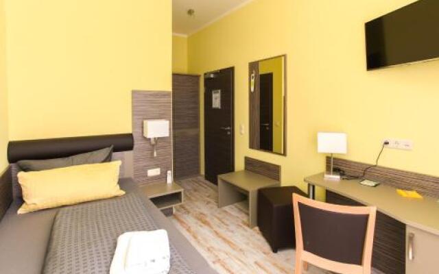 Pension Eshramo