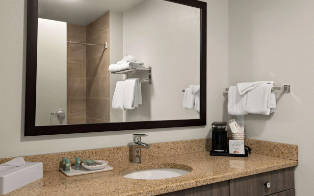 Best Western Inn At Face Rock