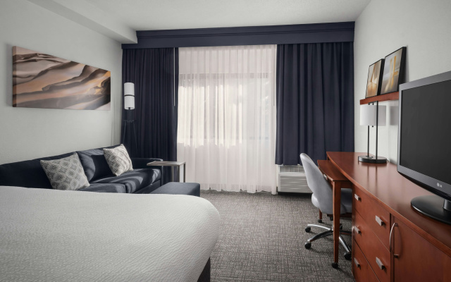 Courtyard by Marriott Rockville