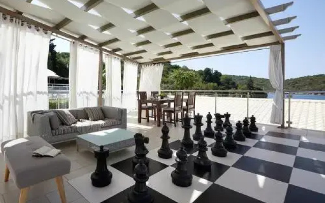 Saz Villas