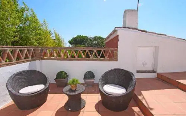 1102 Villa with Pool ,Lounge, Bbq ,Direkt in Marbella