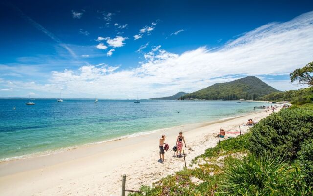 Castaways Unit 8 - Shoal Bay