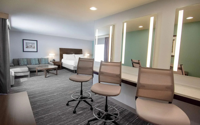 Hilton Garden Inn South Bend