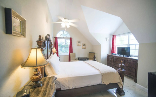 Shangri-La Boutique Bed & Breakfast