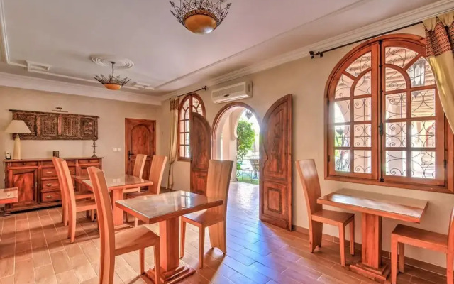 Riad Janoub