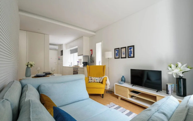 Almad3 · Stylish Almada Hide-away