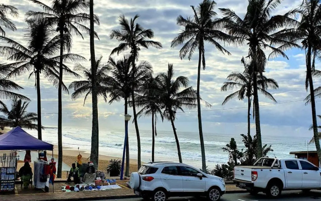 Juanita 202 Margate North Beach