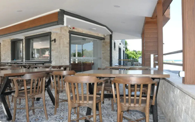 Ada Marin Otel