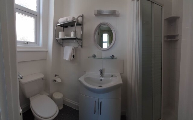 The Beaches Hotel Bed & Breakfast