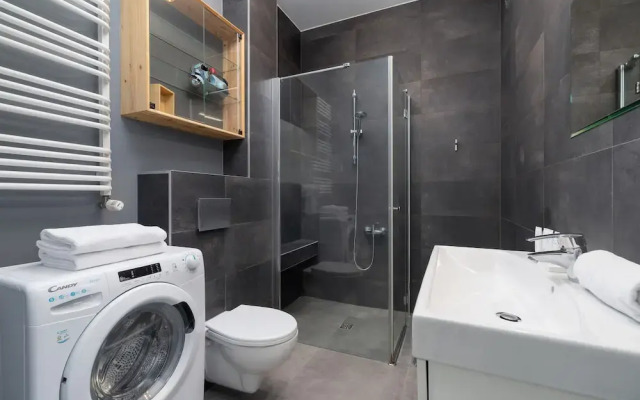 Studio Mostowa Krakow by Renters